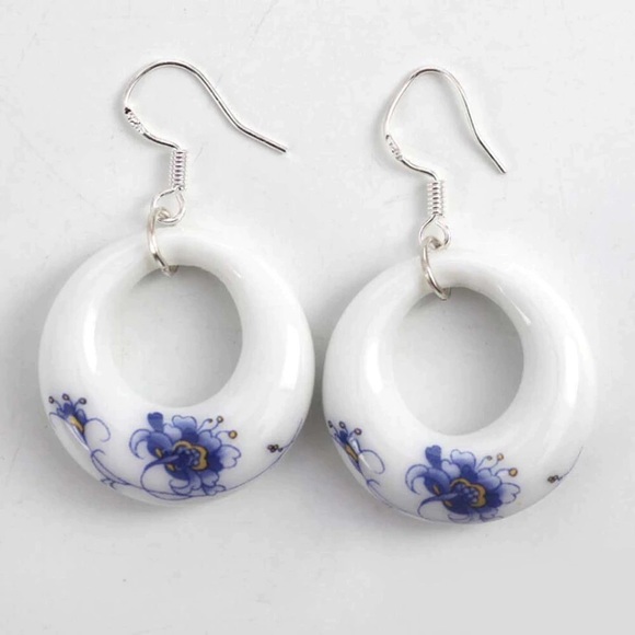 New ceramic blue porcelain earrings - Picture 2 of 3